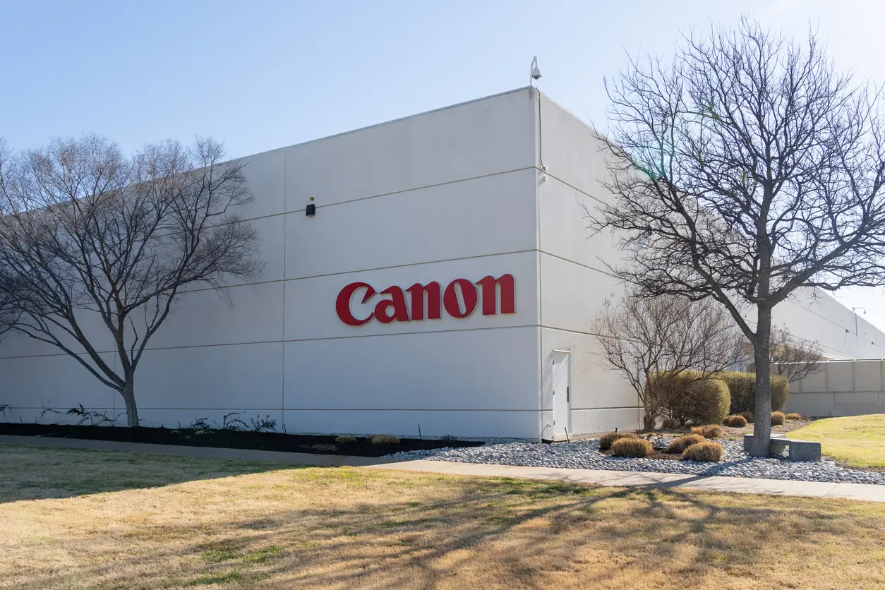 Canon to introduce NEW UV Gel Wide-Format Printer