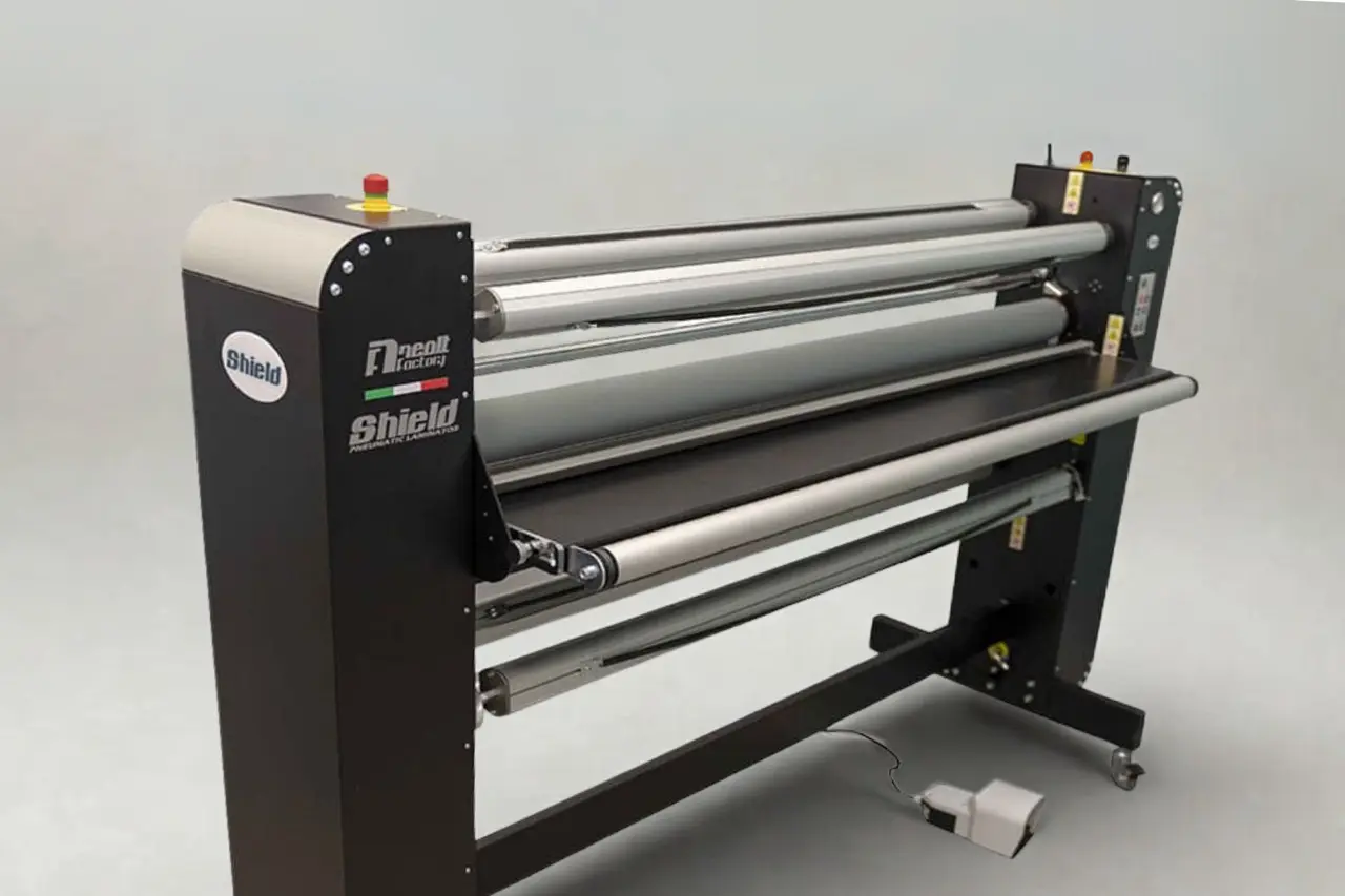 Neolt Shield cutting machine for precise trimming