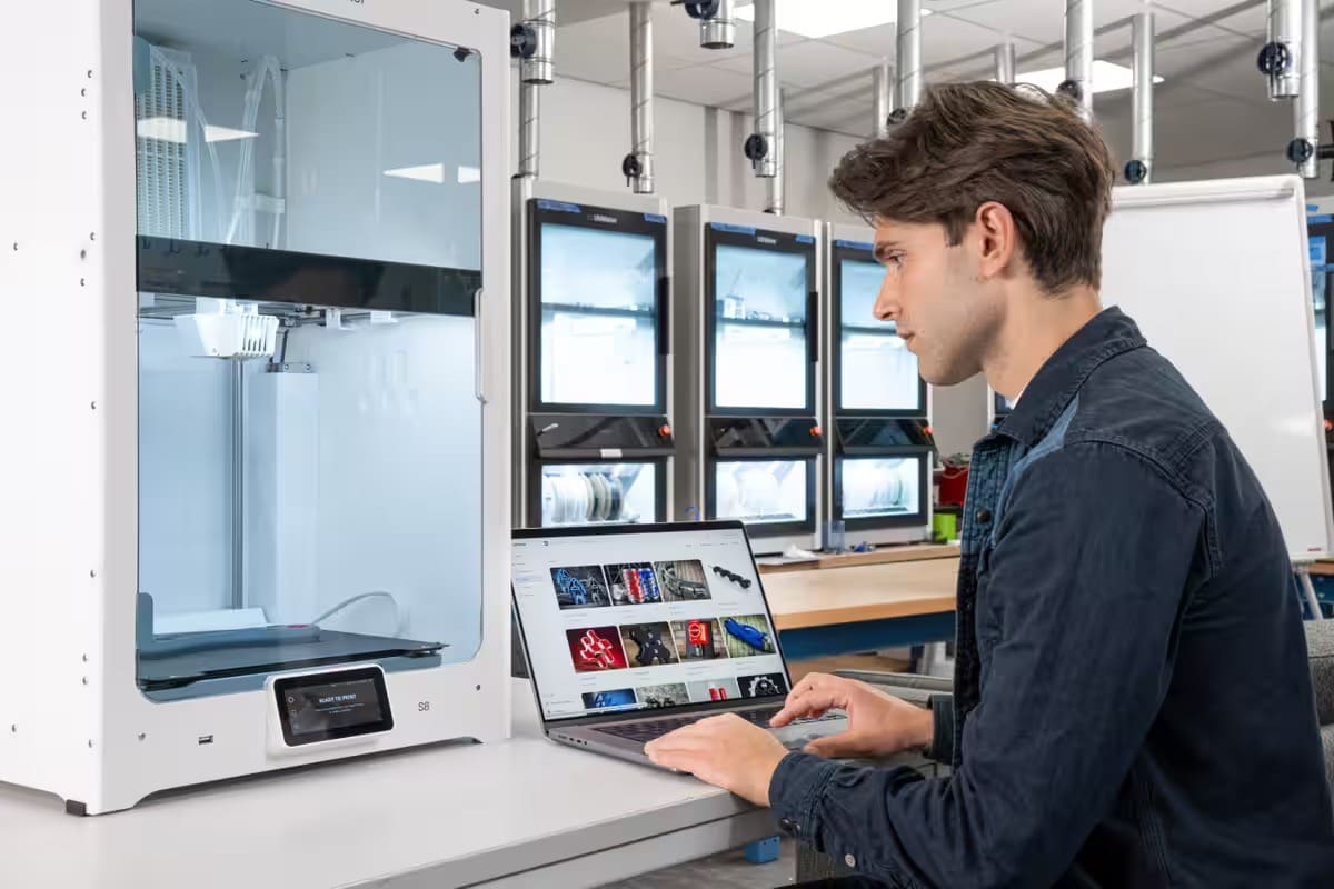 Ultimaker S8 3D printer in a professional workspace